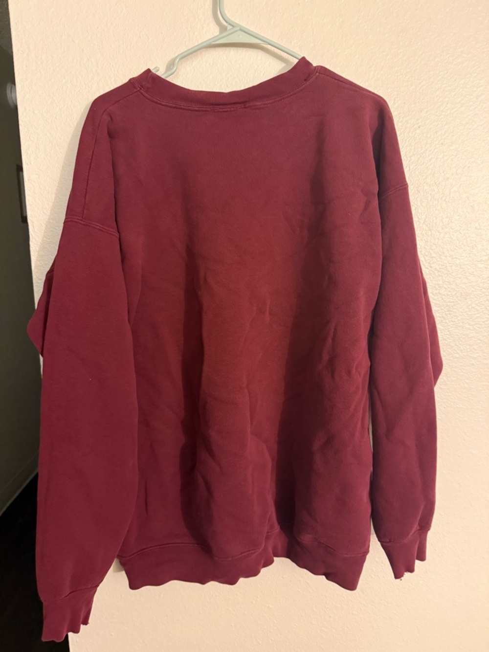 Women's Crewneck Sweatshirt - Burgundy
